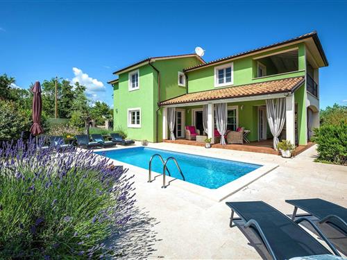 Holiday home - 8 persons -  - Dalmatinska - Krnica-Rakalj - 52100 - Pula