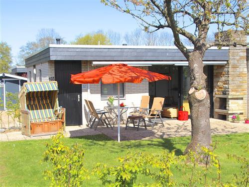 Holiday Home/Apartment - 5 persons -  - Deichgräfenstraße - 26969 - Butjadingen