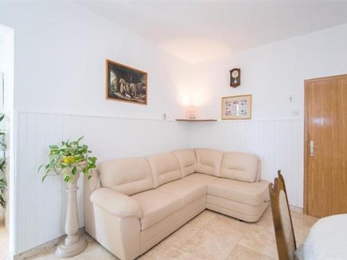 Holiday apartment - 4 persons -  - 21410 - Postira