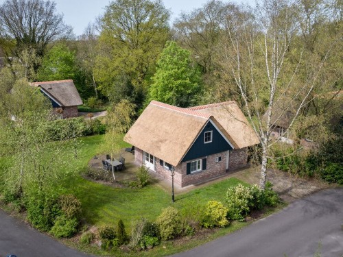 Holiday home - 6 persons -  - Binnenweg - 8378 JJ - Paasloo