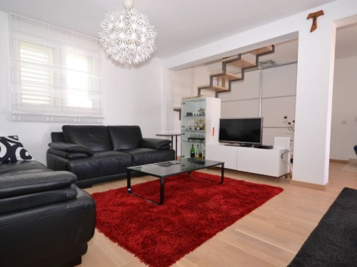 Villa - 4 persons -  - 21420 - Bol