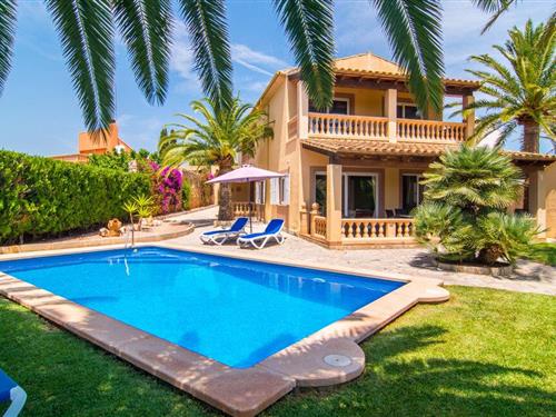 Holiday home - 8 persons -  - Carrer de sa Mola - Palmas, Cales De Mallorca - 07689 - Cales De Mallorca