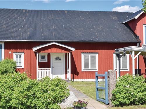 Holiday Home/Apartment - 2 persons -  - Århultsvägen - 384 31 - Blomstermåla