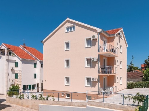 Holiday apartment - 3 persons -  - 18.Rujna - Brac-Supetar - 21400 - Supetar
