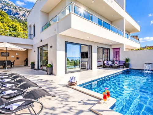 Ferienhaus - 6 Personen -  - 21300 - Makarska