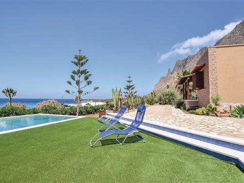 Holiday home - 8 persons -  - Via delle Grotte - 91015 - Custonaci