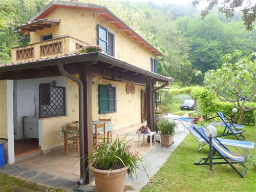 Ferienhaus - 4 Personen -  - Capriglia - 55045