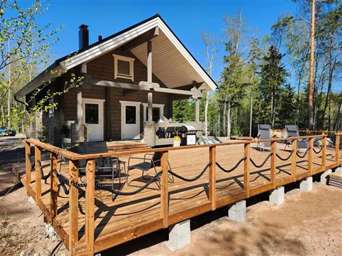 Holiday home - 6 persons -  - Pyhtää - 49270