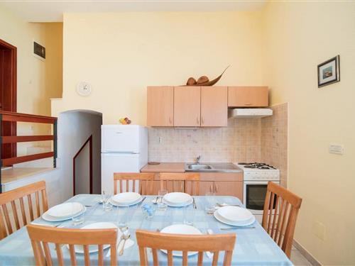 Holiday apartment - 4 persons -  - 21410 - Postira