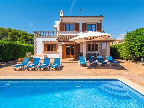 Holiday home - 8 persons -  - de la - Isabel, Sa Rapita - 07639 - Sa Rapita