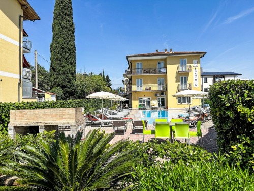 Holiday apartment - 2 persons -  - 37011 - Garda