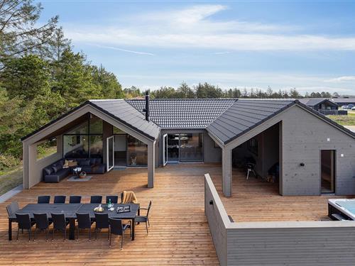 Sommerhus - 18 personer -  - Slåenvænget - Skåstrup - 5400 - Bogense