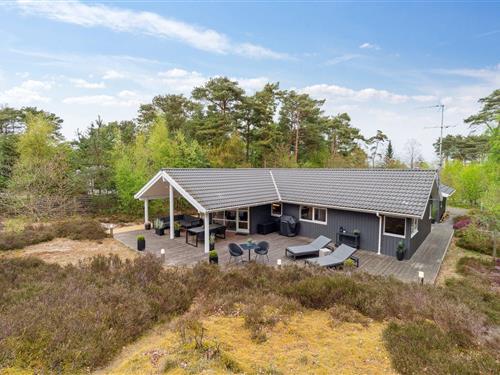 Sommerhus - 8 personer -  - Frederiksvej - Balka - 3730 - Nexø