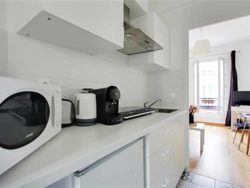 Holiday apartment - 2 persons -  - 92300 - Levallois-Perret
