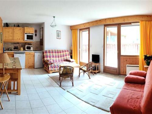 Holiday Home/Apartment - 6 persons -  - 05560 - Vars