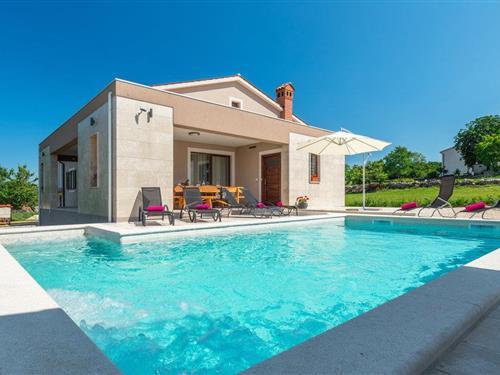 Holiday home - 7 persons -  - Orihi - Barban-Orihi - 52207 - Orihi