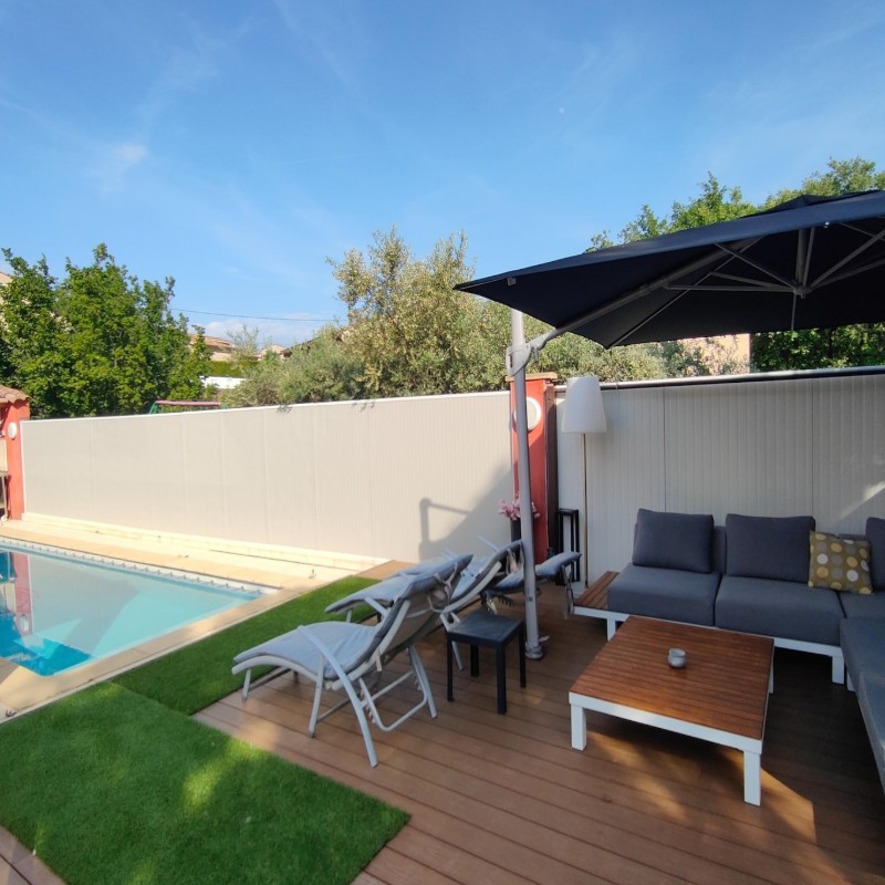Sommerhus - 10 personer -  - 04180 - Villeneuve