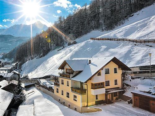 Ferienhaus - 19 Personen -  - Lärchenstr. - 6450 - Sölden