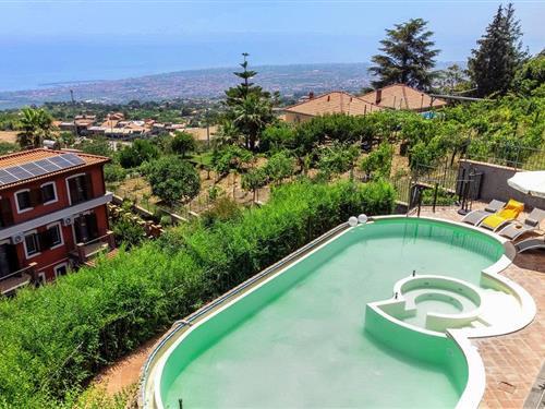 Sommerhus - 18 personer -  - Via Armando Diaz - 95010 - Sant'alfio