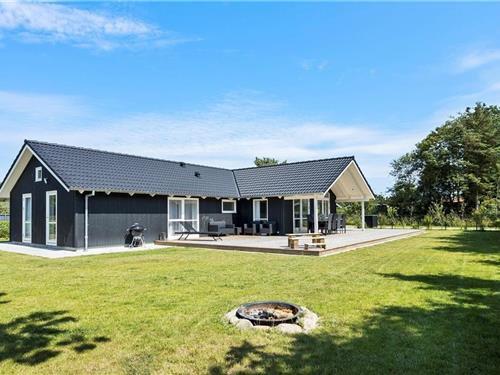 Holiday home - 8 persons -  - Harvigs Strandpark - Øster Hurup - 9560 - Hadsund