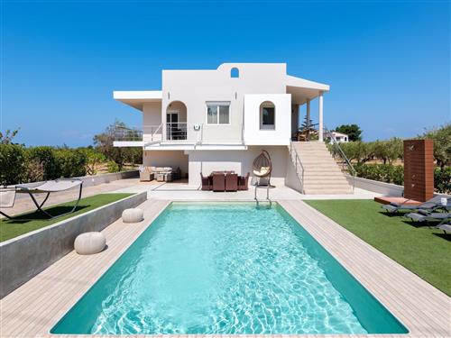 Feriehus - 8 personer -  - Soroni - 85106