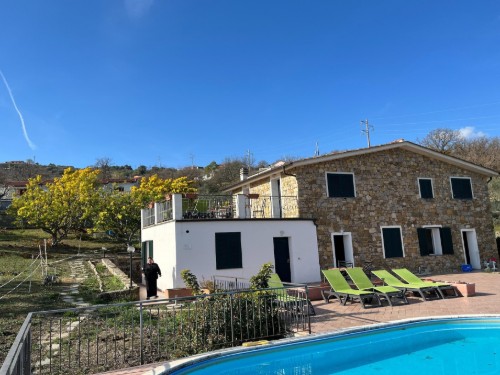 Holiday apartment - 4 persons -  - 18100 - Imperia