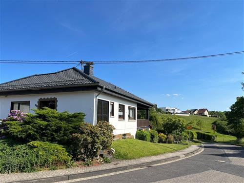 Ferienwohnung - 4 Personen -  - Bismarckstraße - 53547 - Hümmerich