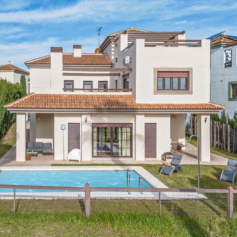 Sommerhus - 8 personer -  - c/ Sergio Garcia - 41210 - Guillena