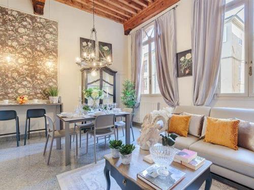 Holiday Home/Apartment - 4 persons -  - 55100 - Lucca