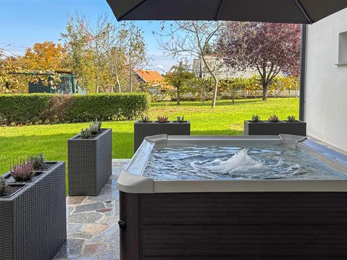 Sommerhus - 8 personer -  - Salopeki Modruski - Ogulin-Salopeki Modruski - 47300 - Salopeki Modruski