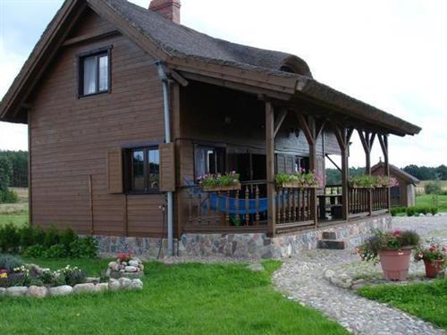 Holiday Home/Apartment - 6 persons -  - Smazyno - 84217 - Smazyno