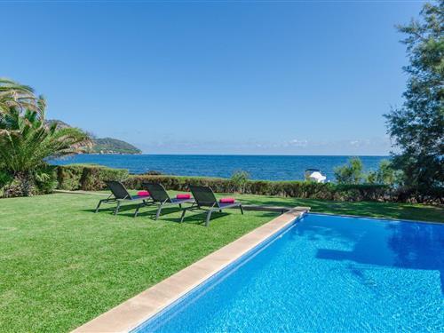 Holiday Home/Apartment - 6 persons -  - 07550 - Cala Bona, Illes Balears