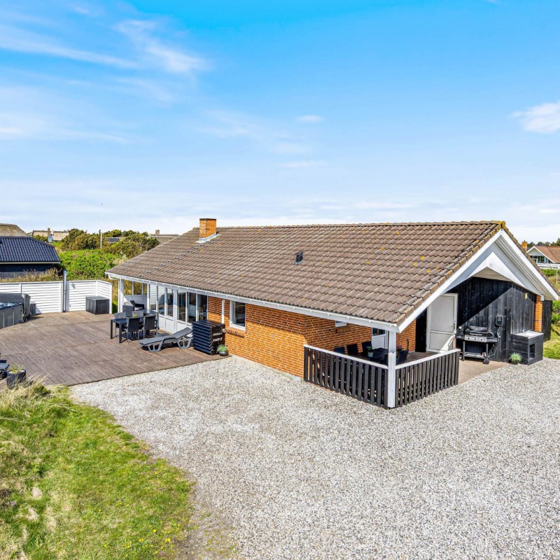 Sommerhus - 8 personer -  - Fyrmarken - Nr. Lyngvig - 6960 - Hvide Sande