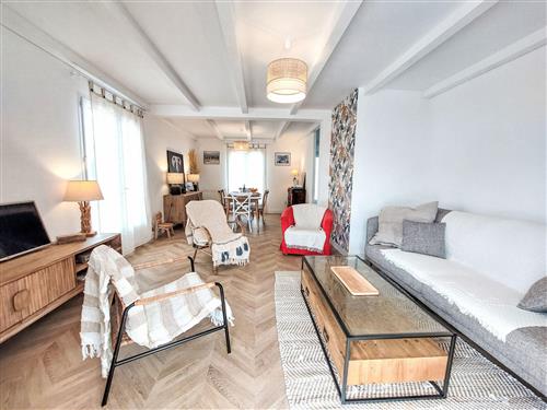 Holiday home - 8 persons -  - La Turballe - 44420