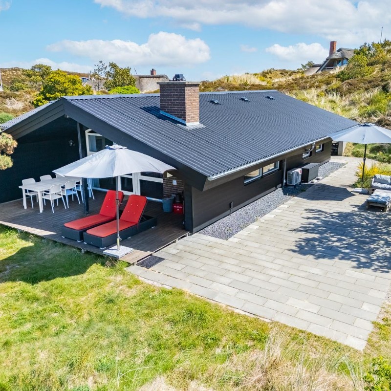 Sommerhus - 6 personer -  - Hjelmevej 55 b - 6854 - Henne Strand