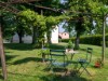 Image 32 - Outside