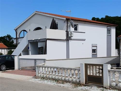 Ferielejlighed - 6 personer -  - Put lucice - 23234 - Vir