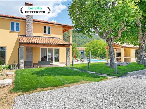 Holiday home - 7 persons -  - 52420 - Buzet