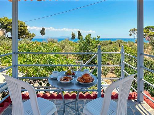 Holiday Home/Apartment - 4 persons -  - Area Agios Andreas - Agios Andreas Astros - 22001 - Astros Peloponnese