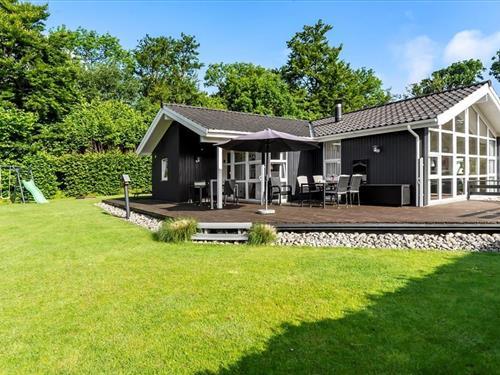 Sommerhus - 8 personer -  - Pøt Strandby - Pøt Strandby - 7130 - Juelsminde