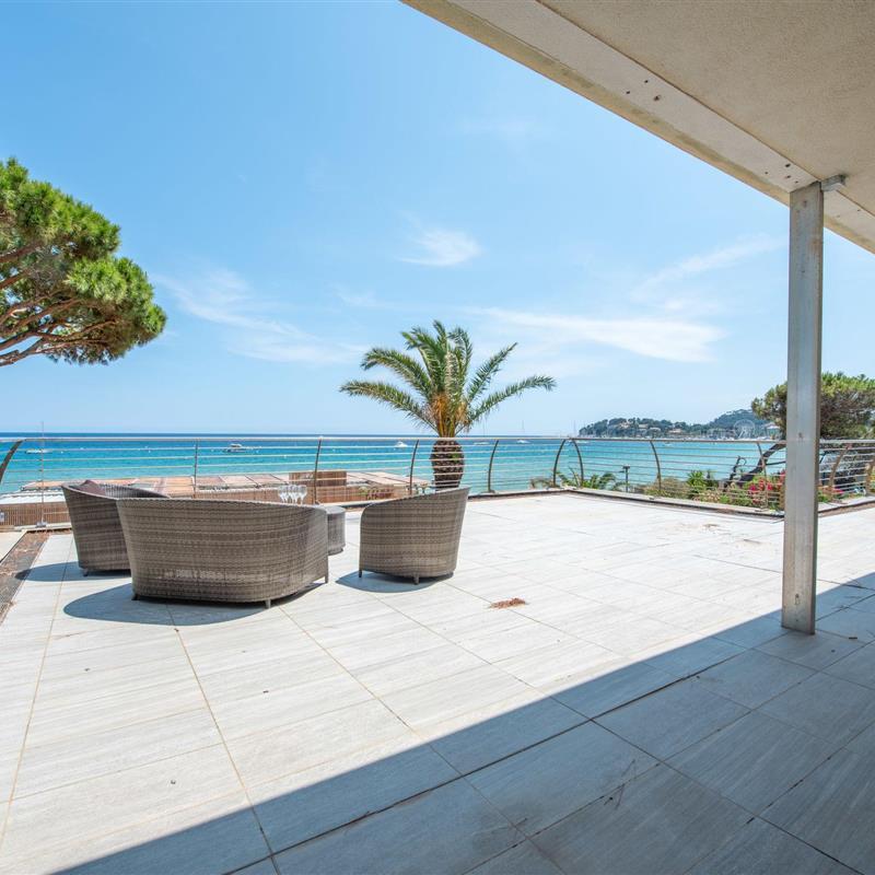 Sommerhus - 9 personer -  - Cavalaire - 83240