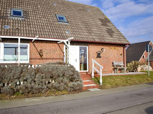 Holiday apartment - 6 persons -  - Norderhafen - 25845 - Nordstrand