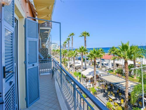 Holiday apartment - 6 persons -  - Loano - 17025