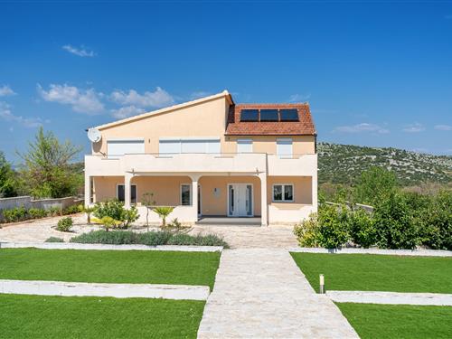 Villa - 10 personer -  - 22215 - Grabovci