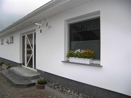 Ferienhaus - 5 Personen -  - Ringstraße - 17495 - Lühmannsdorf