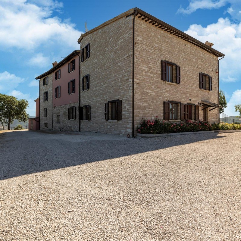 Bondehus - 8 personer -  - 61043 - Cagli