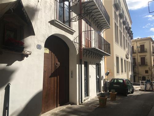 Ferienhaus - 3 Personen -  - discesa delle capre nr - 90134 - Palermo