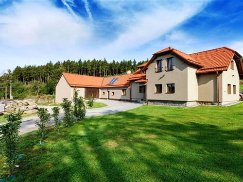 Sommerhus - 9 personer -  - 397 01 - Varvažov