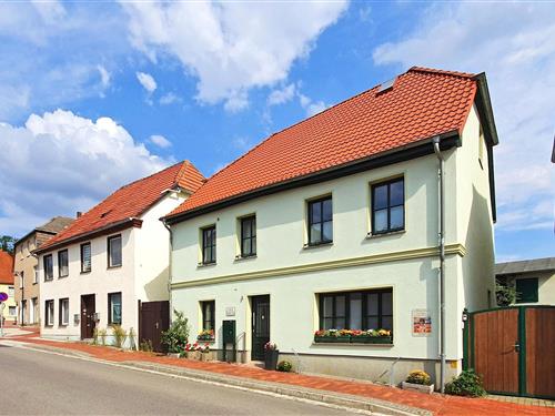 Holiday Home/Apartment - 6 persons -  - Bachstraße - 17094 - Burg Stargard