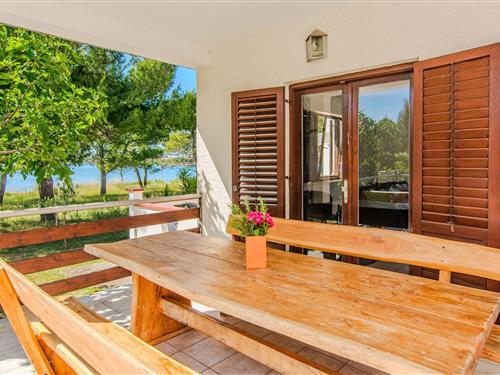 Holiday home - 8 persons -  - Ulica Kneza Mislava - 23233 - Privlaka